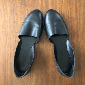 COS black soft leather flats
